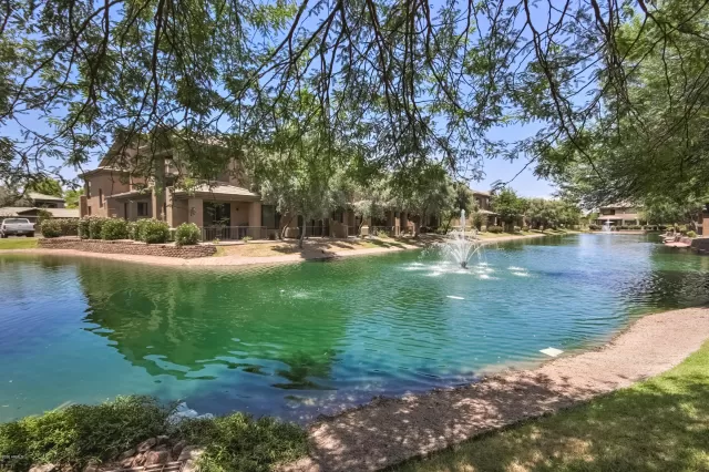 MLS: 6102569 Condo For Sale