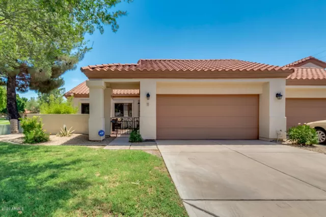 MLS: 6102622 Condo For Sale