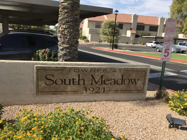 MLS: 6102824 Condo For Sale