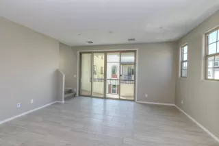 Photo #5: 6103163 Listing