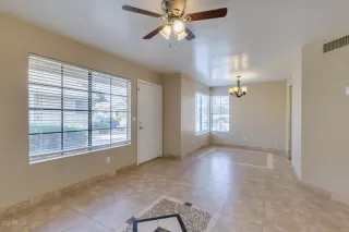 Photo #6: 6103191 Listing