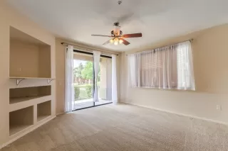 Photo #5: 6103196 Listing