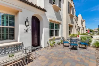 Photo #3: 6103216 Listing
