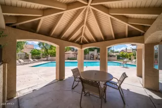 Photo #6: 6103346 Listing 