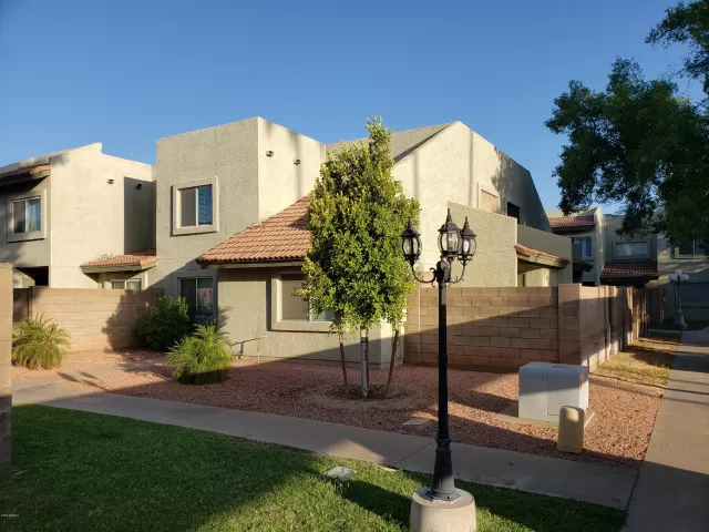 MLS: 6103363 Condo For Sale