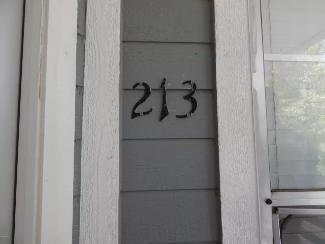 MLS: 6103413 Condo For Sale