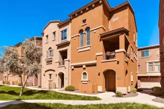 Photo #1: 6103428 Listing 