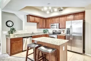 Photo #2: 6103428 Listing 