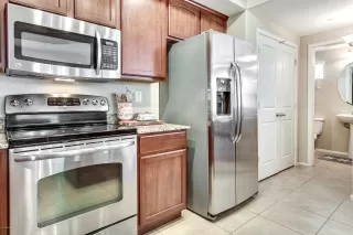 Photo #6: 6103428 Listing 