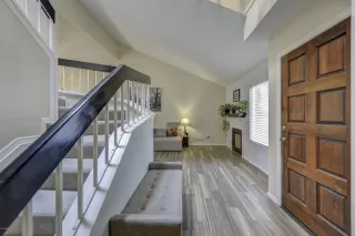 Photo #3: 6103469 Listing 