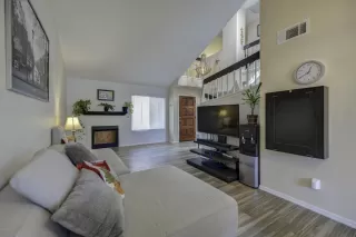 Photo #4: 6103469 Listing 