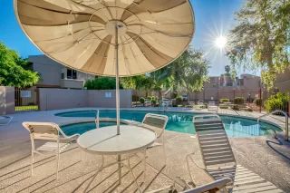 Photo #1: 6103482 Listing