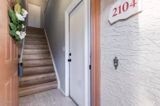 Photo #3: 6103482 Listing