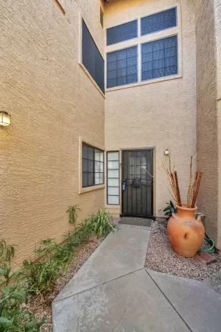 Photo #3: 6103538 Listing 