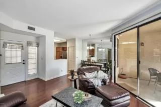 Photo #4: 6103538 Listing 