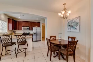 Photo #6: 6103822 Listing