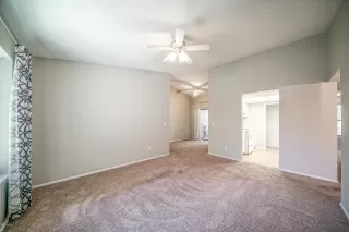 Photo #4: 6103858 Listing 