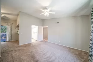 Photo #6: 6103858 Listing 