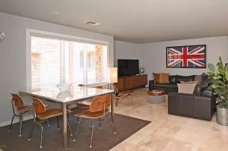 Photo #4: 6103944 Listing 