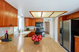 Photo #2: 6104054 Listing 