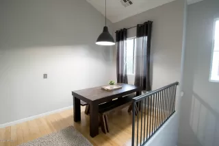 Photo #5: 6104137 Listing