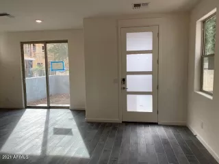 Photo #3: 6104331 Listing