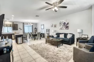 Photo #4: 6104355 Listing 