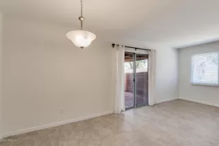 Photo #6: 6104679 Listing