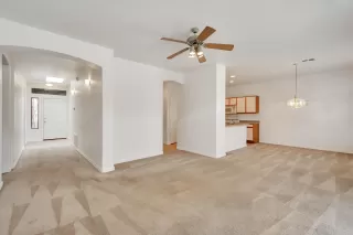 Photo #2: 6104705 Listing