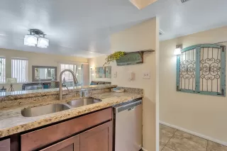 Photo #4: 6104794 Listing