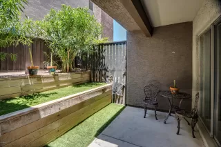 Photo #2: 6105131 Listing 