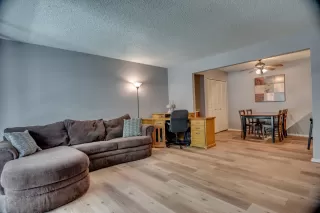 Photo #5: 6105131 Listing 