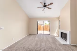 Photo #5: 6105317 Listing