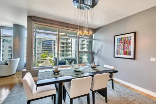 Photo #6: 6105365 Listing