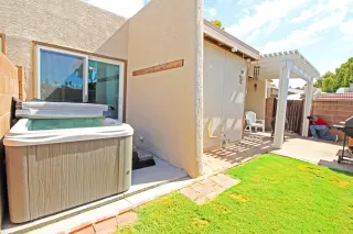 Photo #3: 6105405 Listing