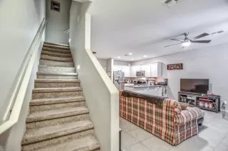 Photo #3: 6105771 Listing 