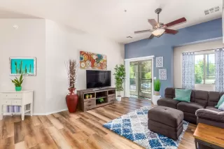 Photo #5: 6105911 Listing 