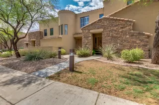 Photo #2: 6106529 Listing