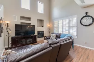 Photo #4: 6106529 Listing