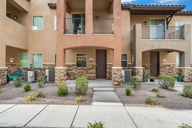 MLS: 6106567 Condo For Sale