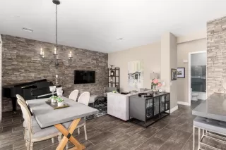 Photo #2: 6106770 Listing 