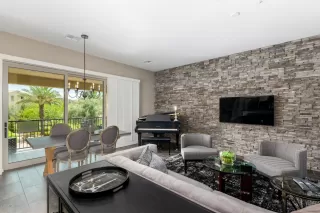 Photo #5: 6106770 Listing 
