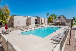 Photo #2: 6106873 Listing