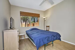 Photo #5: 6107061 Listing