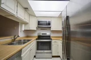 Photo #2: 6107142 Listing 