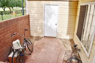 Photo #3: 6107369 Listing