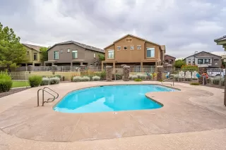 Photo #3: 6107452 Listing