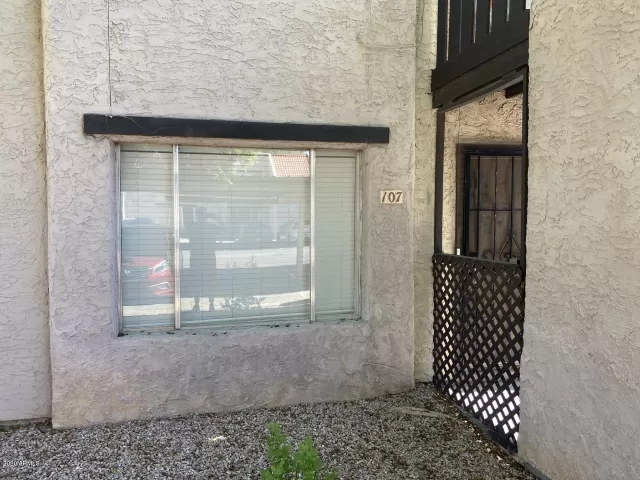 MLS: 6107474 Condo For Sale