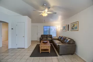 Photo #4: 6107573 Listing 