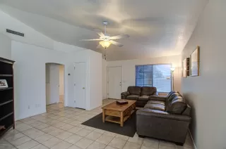 Photo #5: 6107573 Listing 